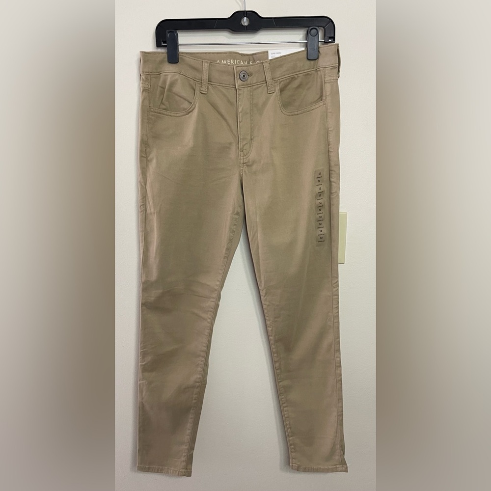 American Eagle Women’s Super Stretch Jegging Pant Sz 12 Regular 31W. NWT